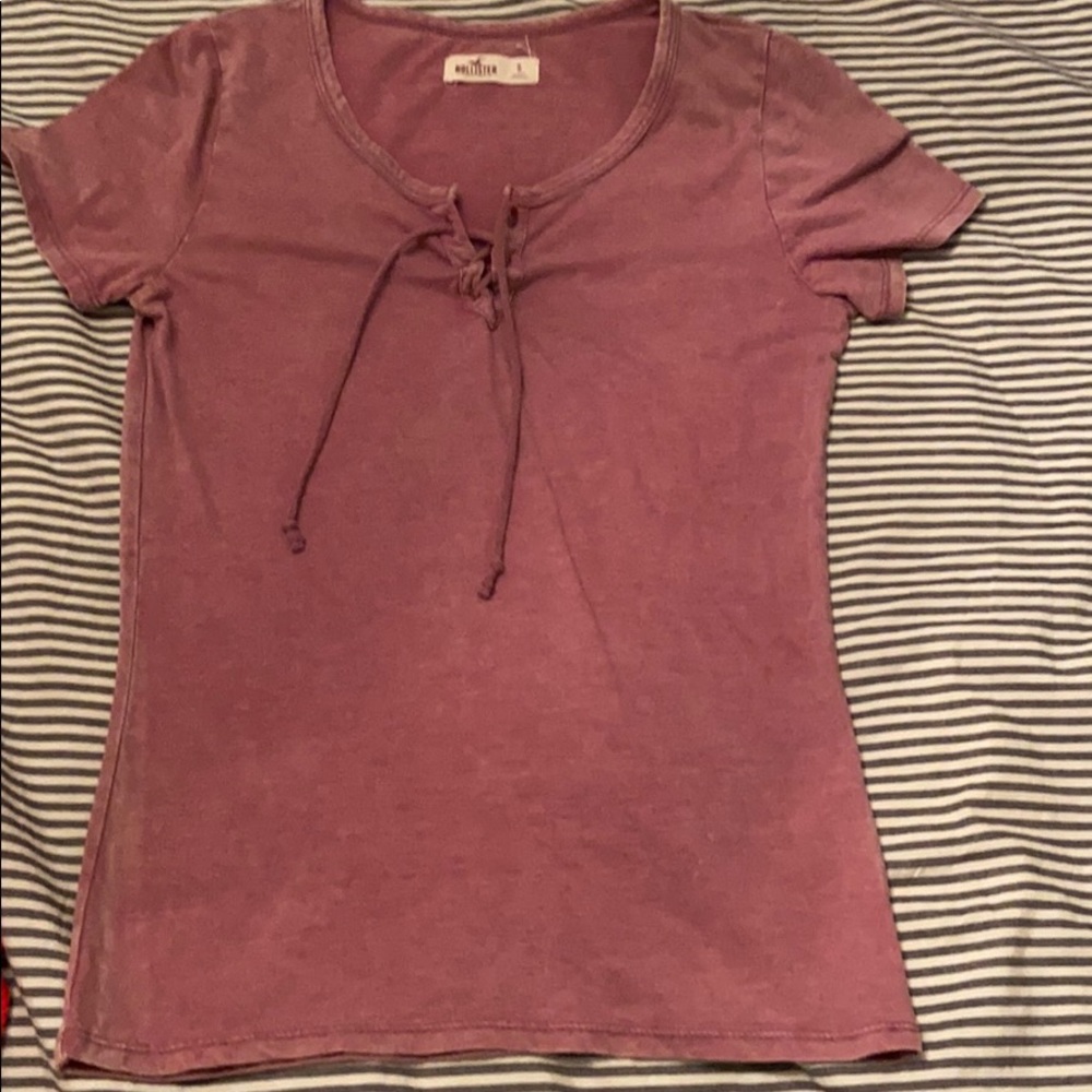 Hollister short sleeve t shirt